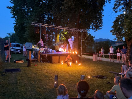 ognjena predstava